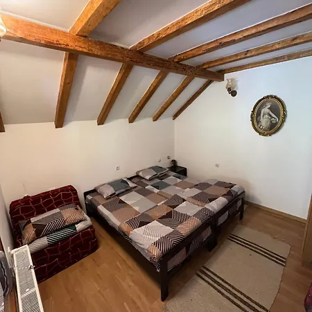 Guest house Vikendica Nada Trnski Odorovci